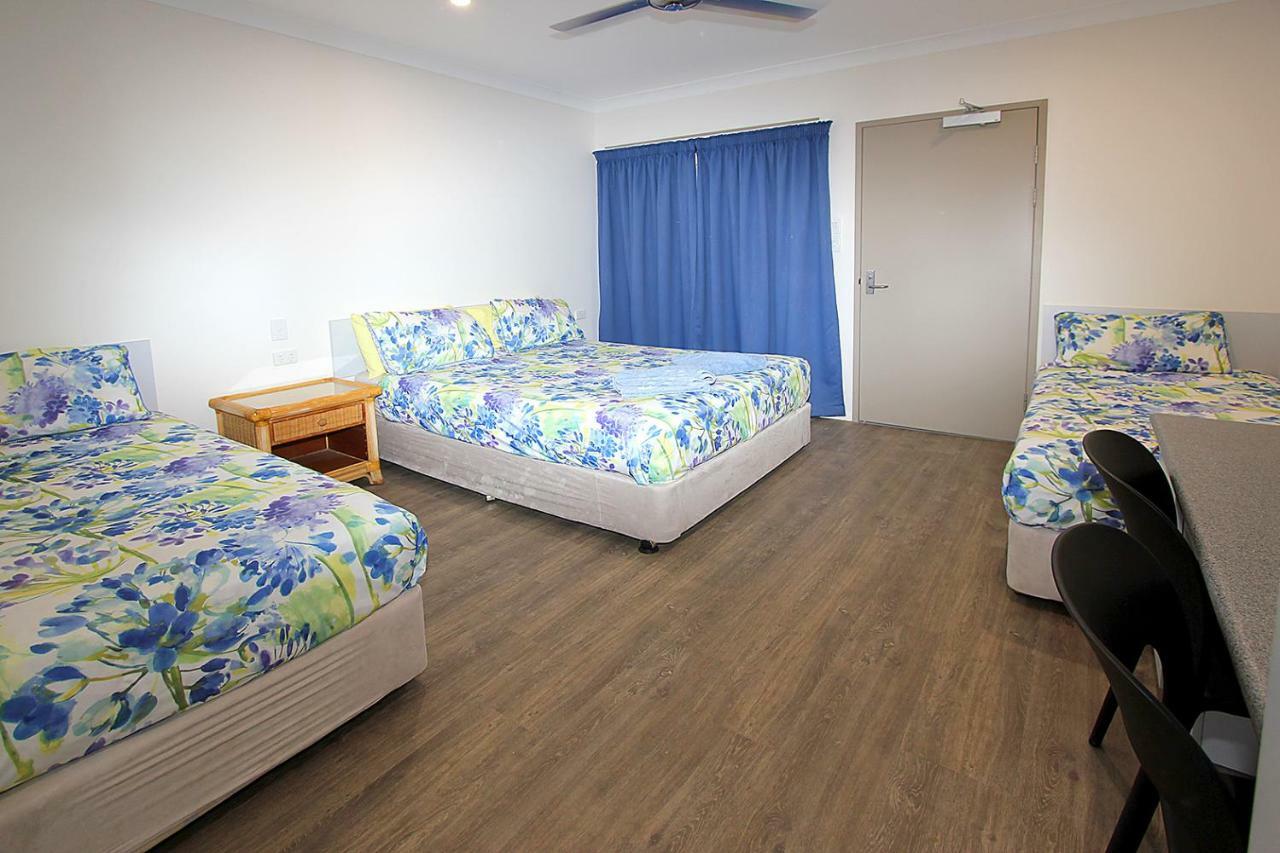 Reef Gardens Motel Proserpine Ngoại thất bức ảnh