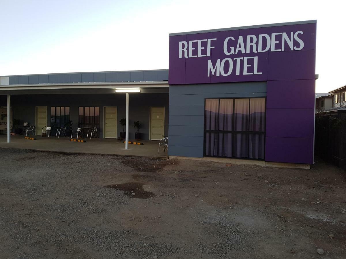 Reef Gardens Motel Proserpine Ngoại thất bức ảnh